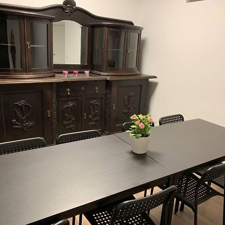 Central Private Rooms In Popular Neighborhood! 科隆 外观 照片