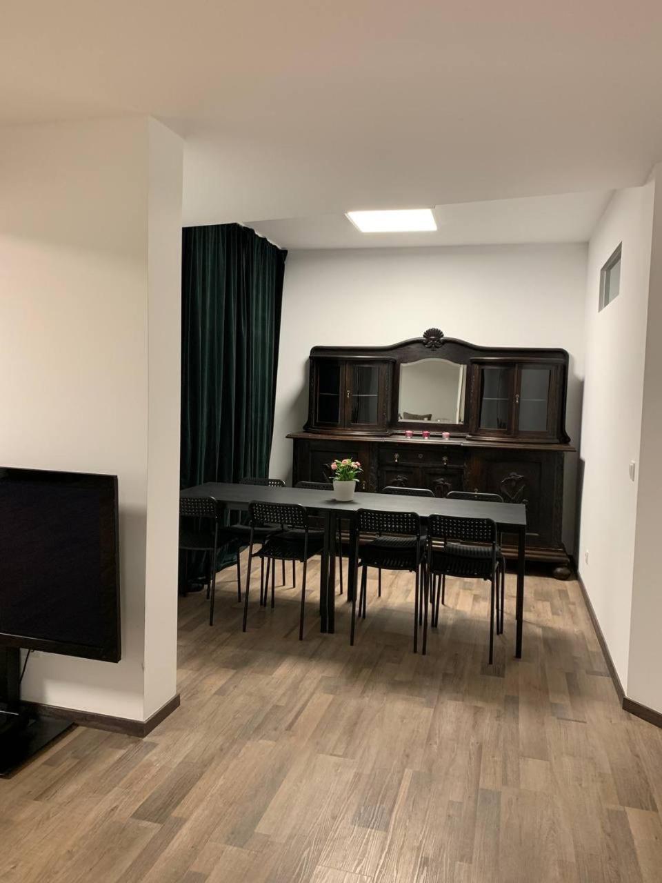 Central Private Rooms In Popular Neighborhood! 科隆 外观 照片