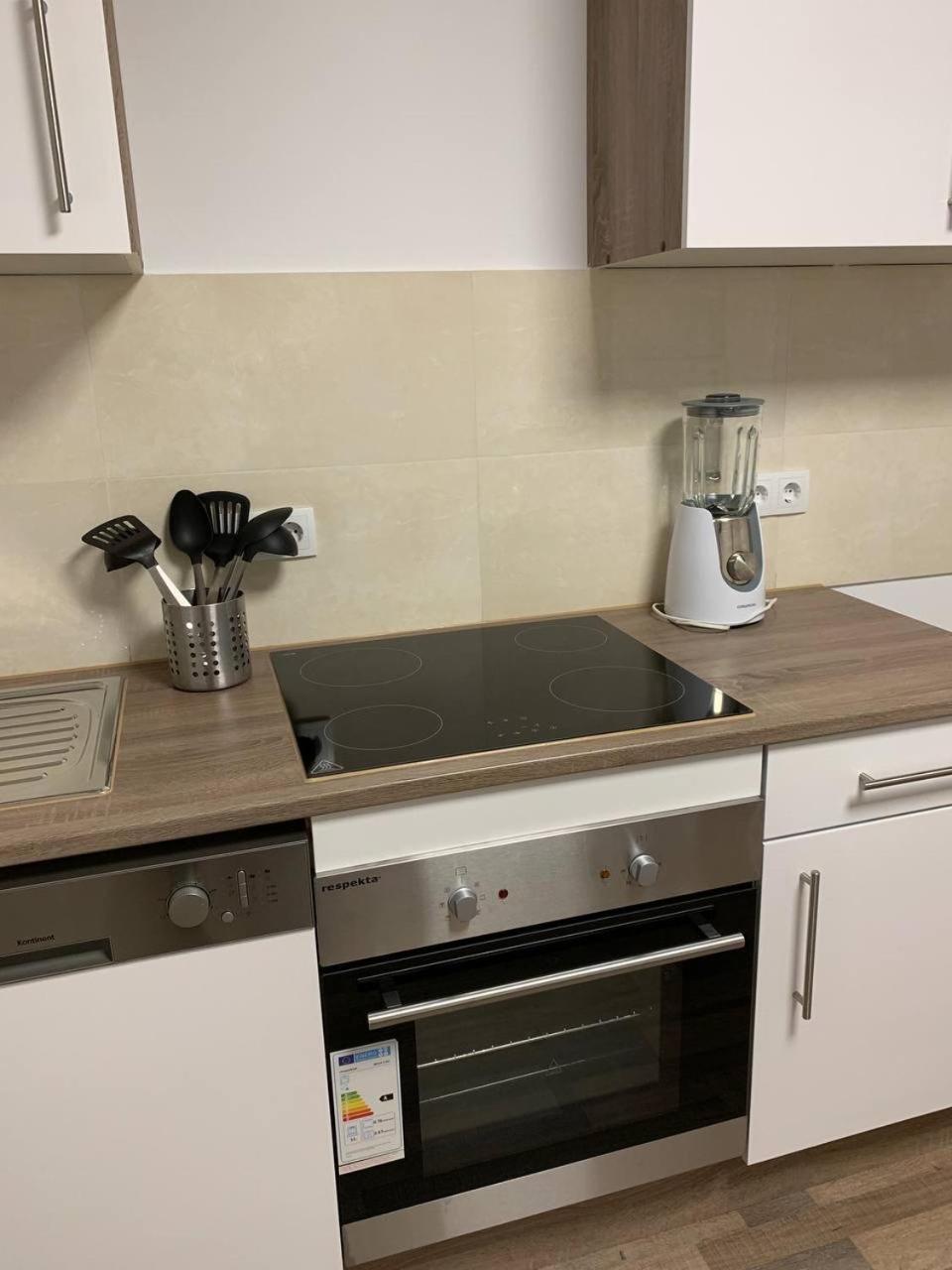 Central Private Rooms In Popular Neighborhood! 科隆 外观 照片